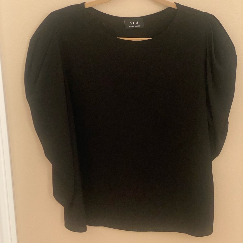 Vici Ruched Sleeve Top